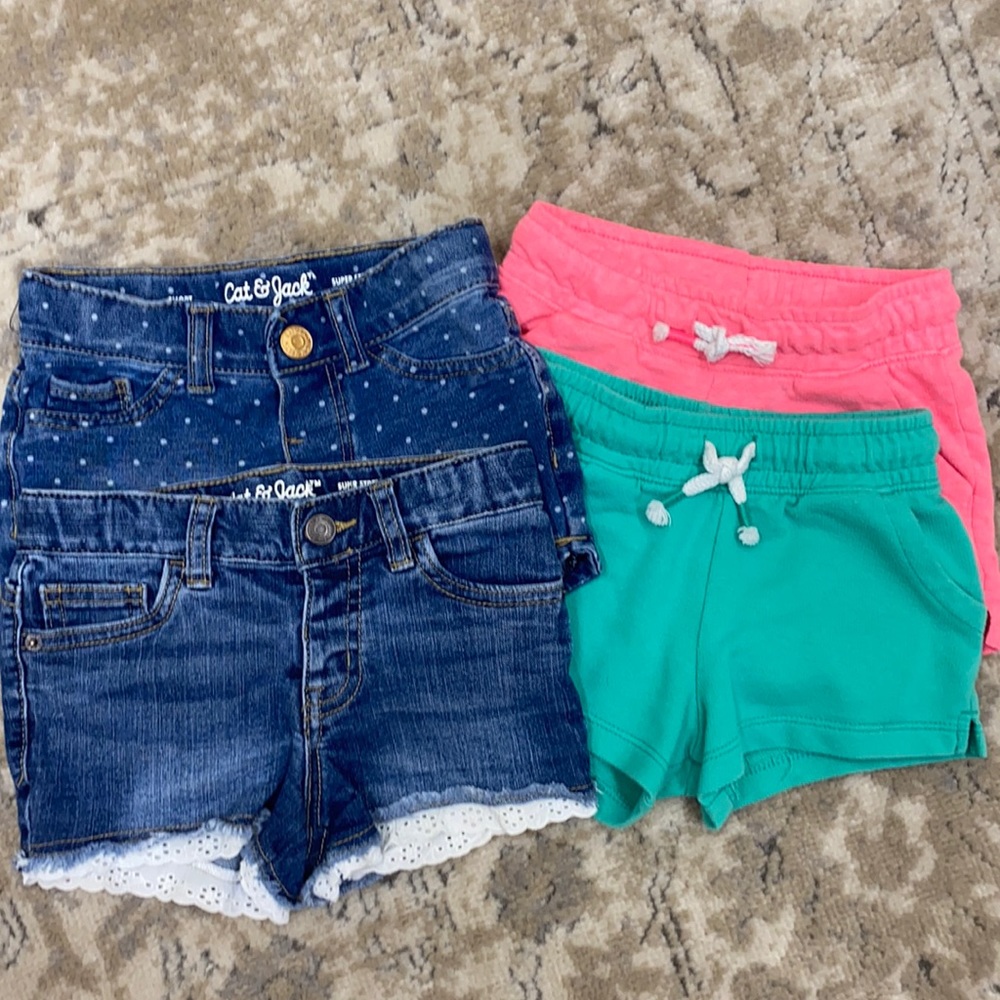 Cat & Jack Shorts 3T, 4T
